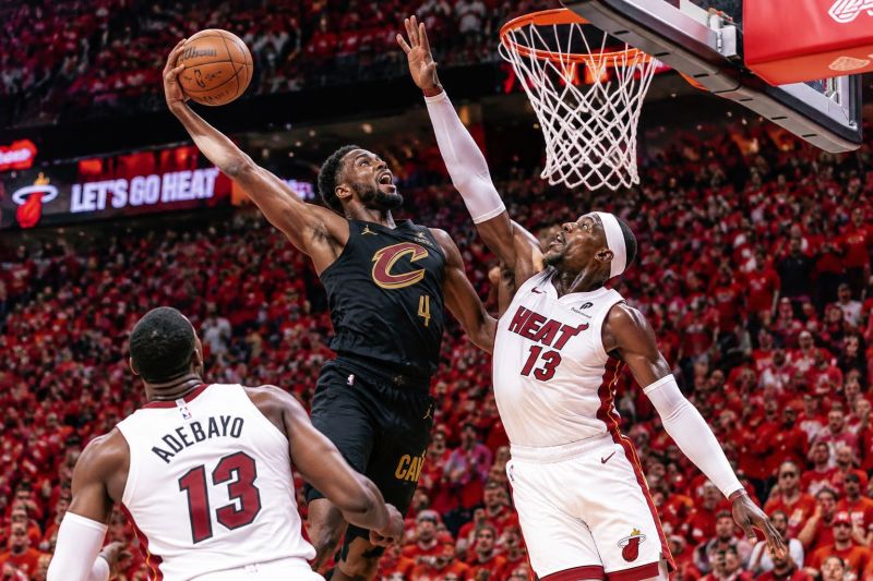 12月14日 NBA常规赛 热火vs骑士 赛前预测：骑士客场更稳 推荐比分 108-102